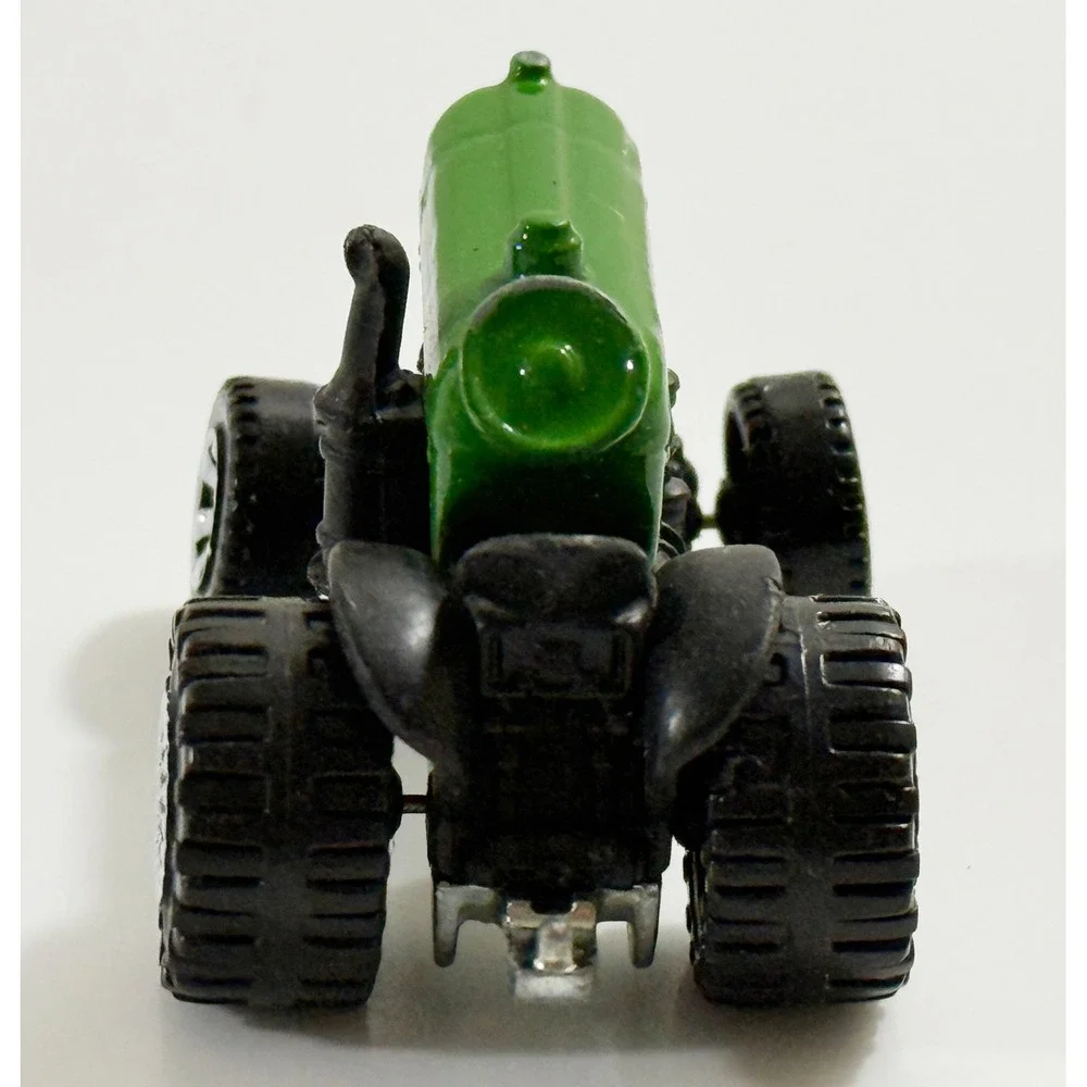 Matchbox Tractor Kids Small Green Lopez Ranch 1/60 Series Diecast Toy Car 2011
